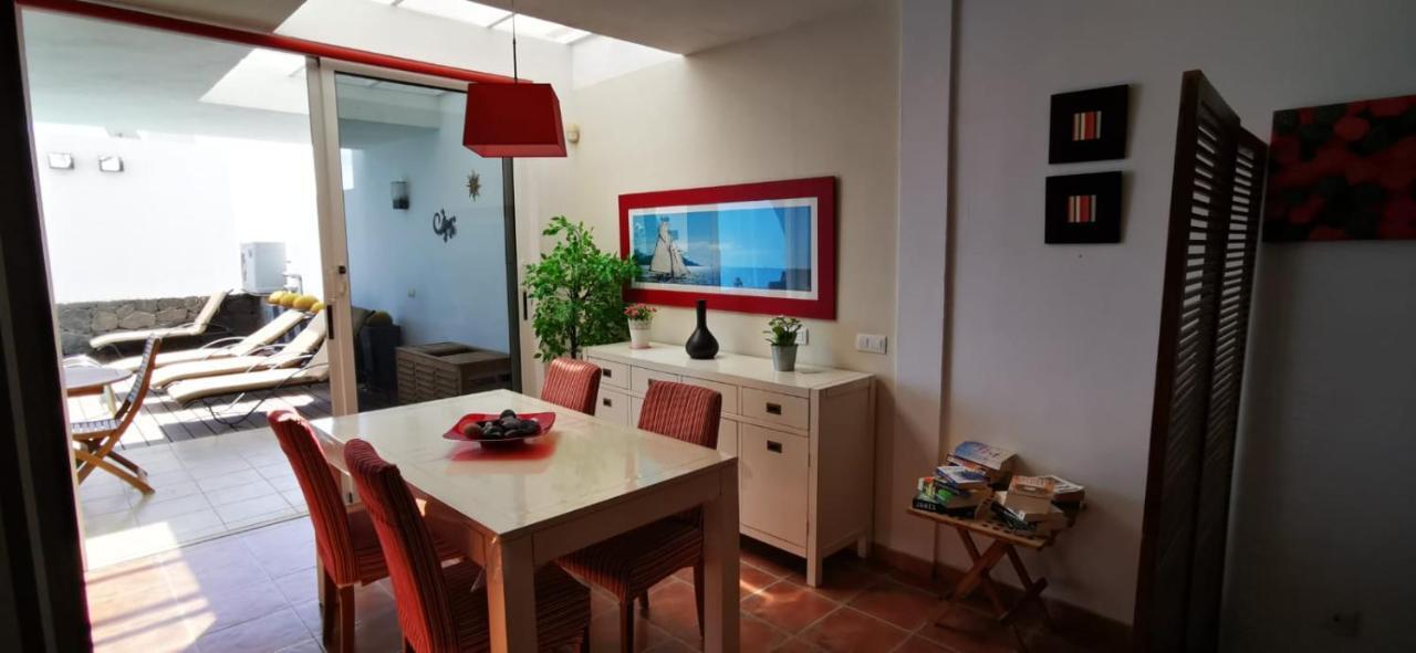 Villa Marina Piscina Climatizada Opcional Y 2 Bicis Gratuitas Playa Blanca  Extérieur photo
